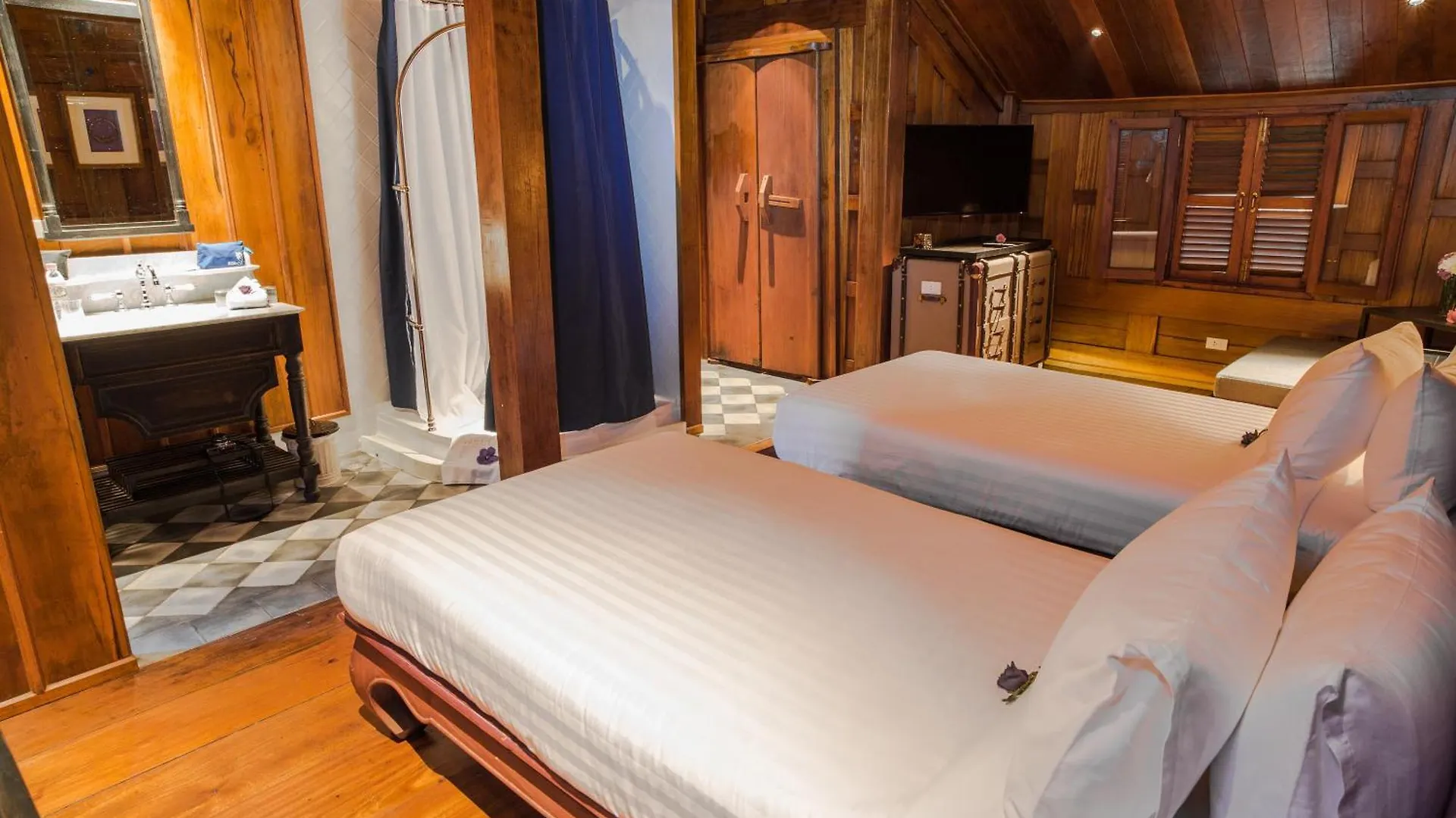 ***** Hotel Burasari Heritage Luang Prabang Laos
